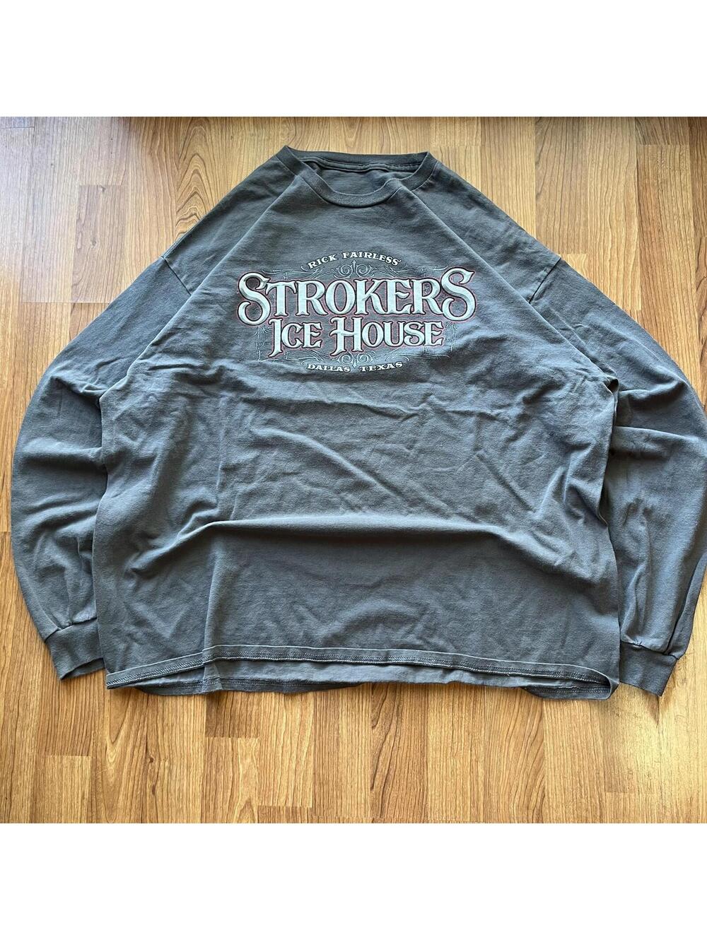 Vintage strikers ice house skull grunge long sleeve | size 2XL